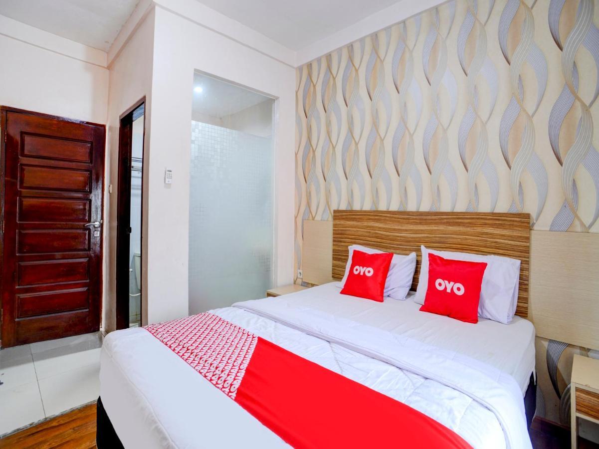 Oyo 90263 Hotel Diva Golf Bengkulu Eksteriør bilde