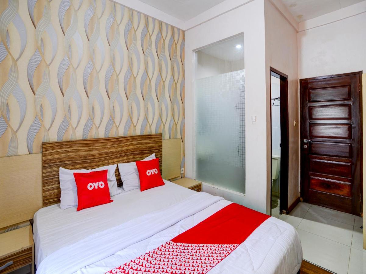 Oyo 90263 Hotel Diva Golf Bengkulu Eksteriør bilde