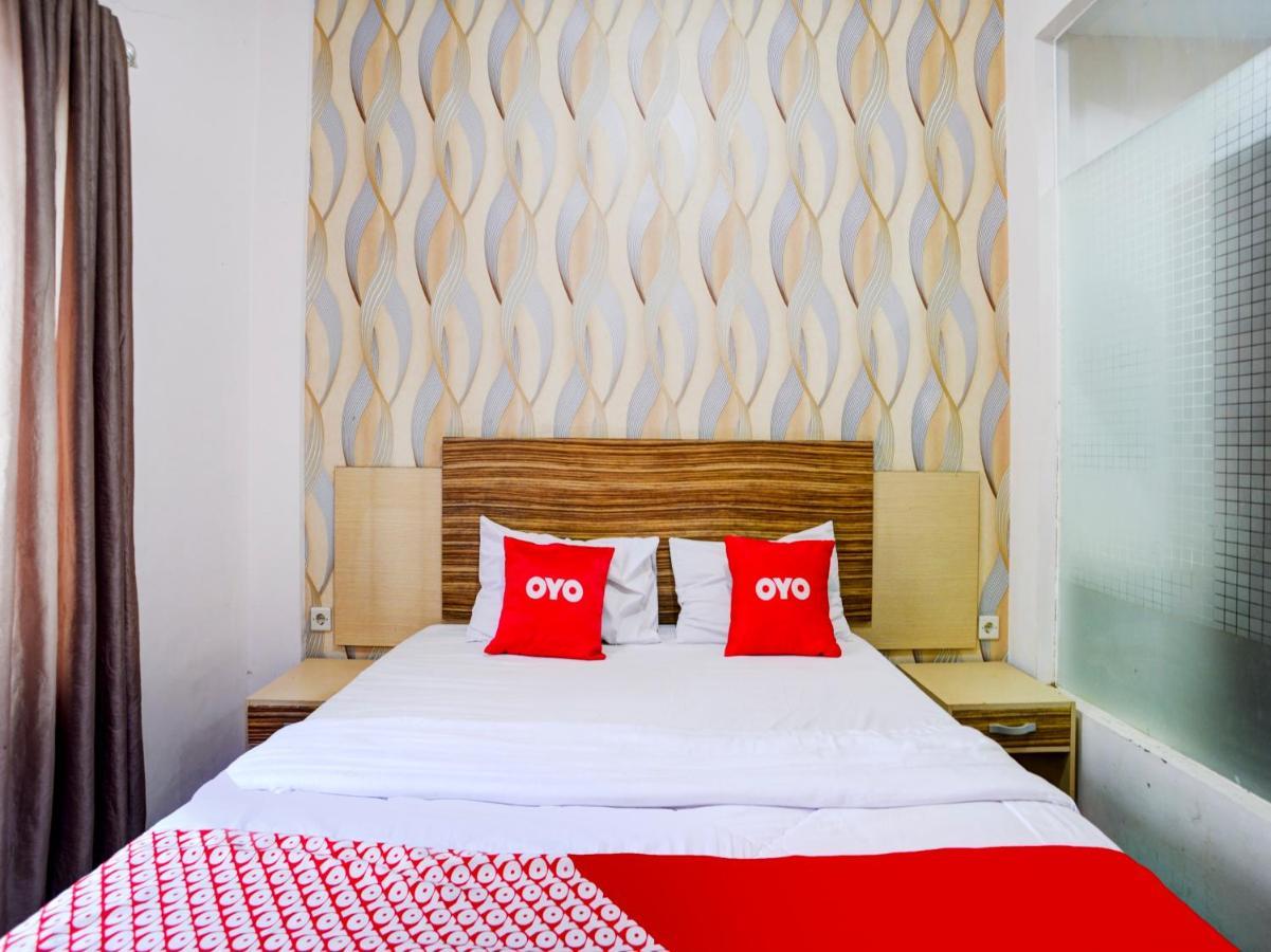 Oyo 90263 Hotel Diva Golf Bengkulu Eksteriør bilde
